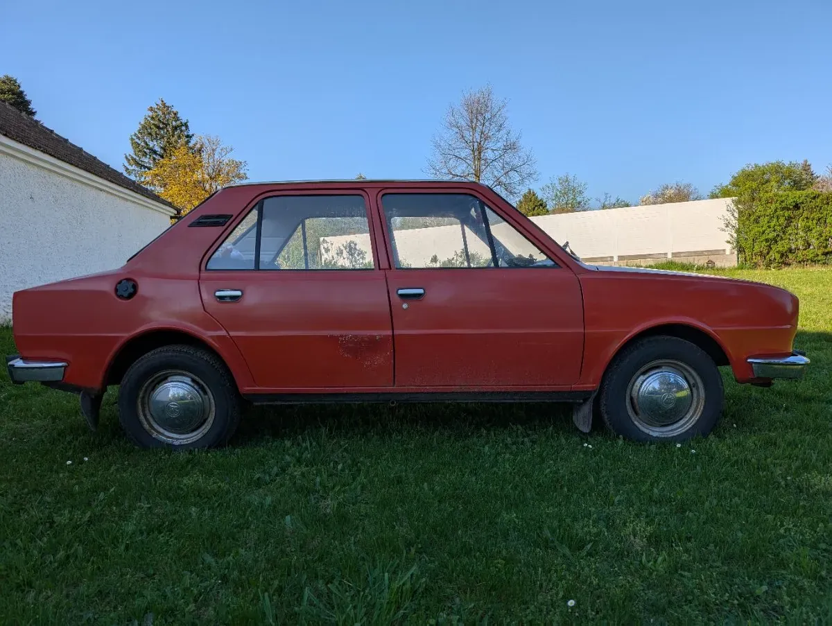 Skoda Sonstige 1978 photo 3
