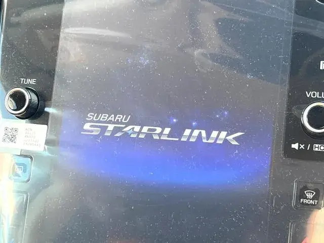 Subaru Legacy Outback 2024 photo 3
