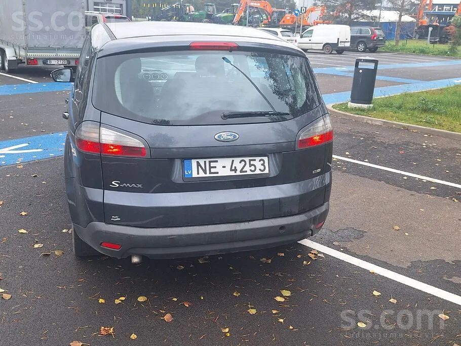 Ford S-Max 2007 photo 2