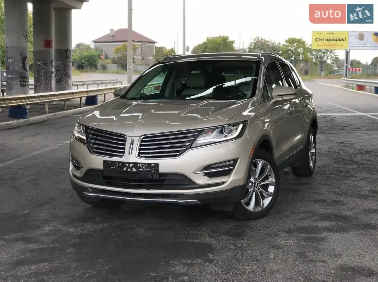 Lincoln Mkc 2016 photo 2