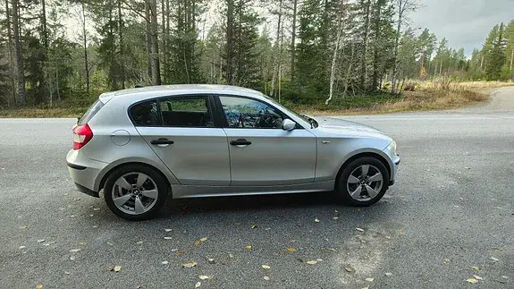 BMW 116I 2006 photo 2