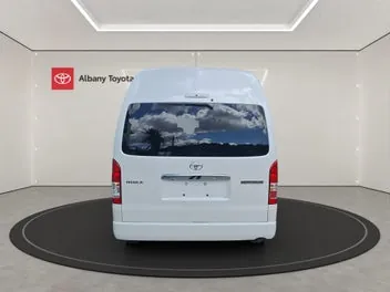 Toyota Hiace 2026 photo 5