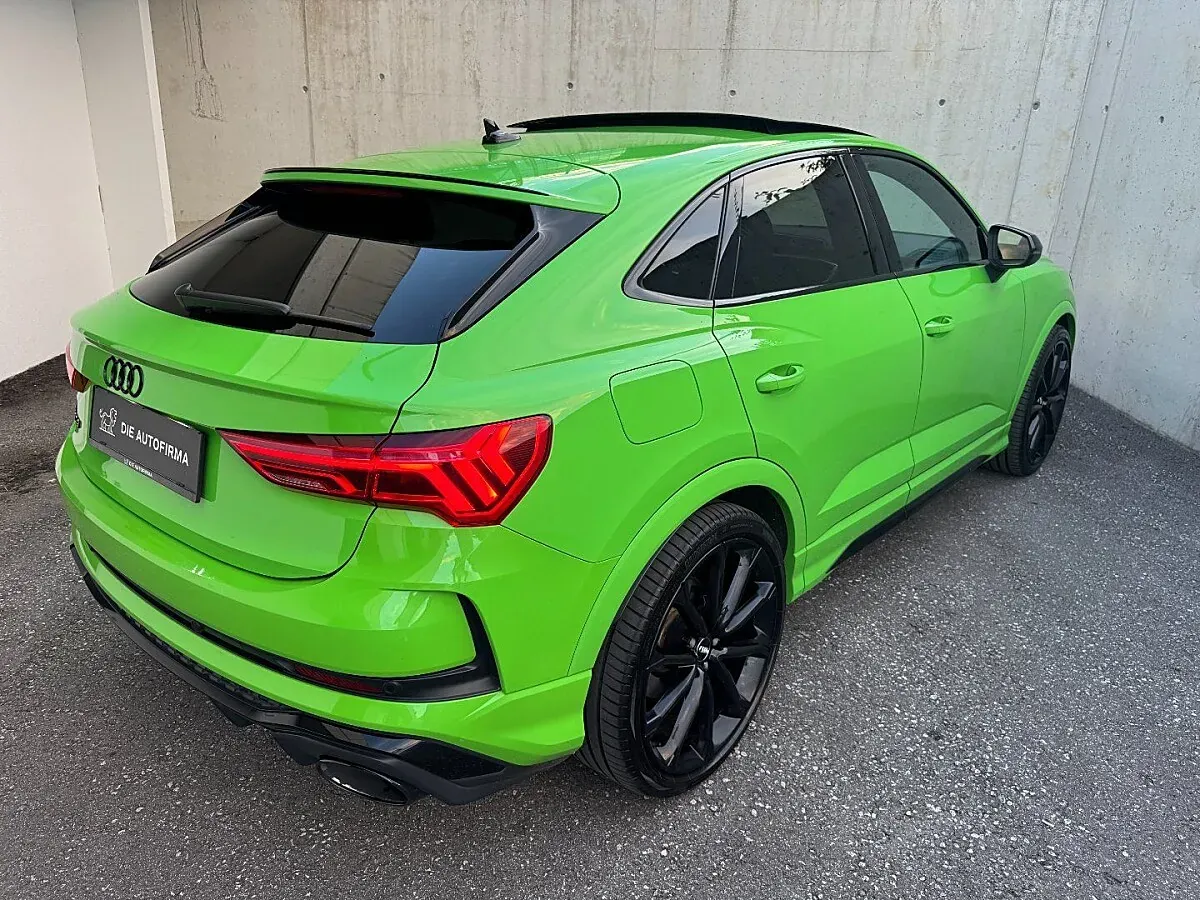Audi Q3 2020 photo 2