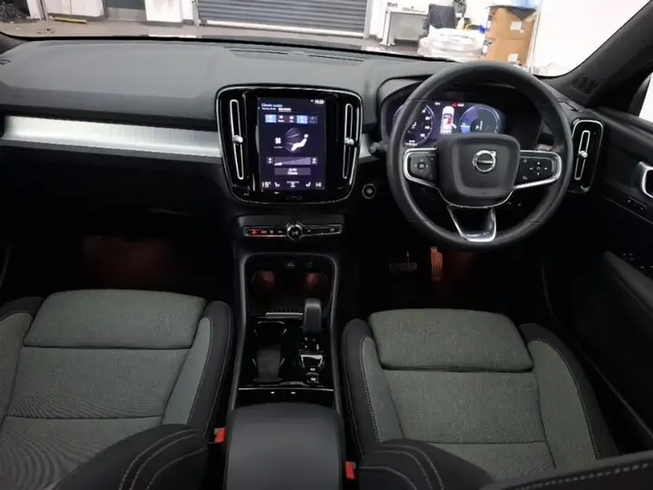 Volvo Xc40 2023 photo 3