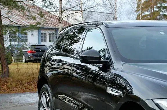 Jaguar F-Pace 2018 photo 5