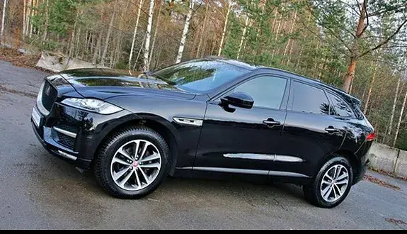 Jaguar F-Pace