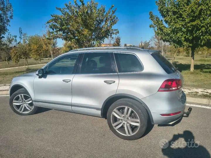 Volkswagen Touareg 2011 photo 4
