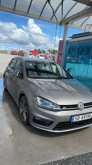 Volkswagen Golf 2014 photo 2