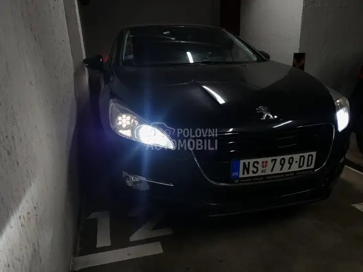 Peugeot 508 2011 photo 2