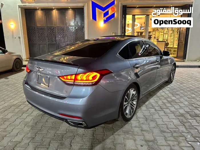 Genesis G80 2017 photo 3