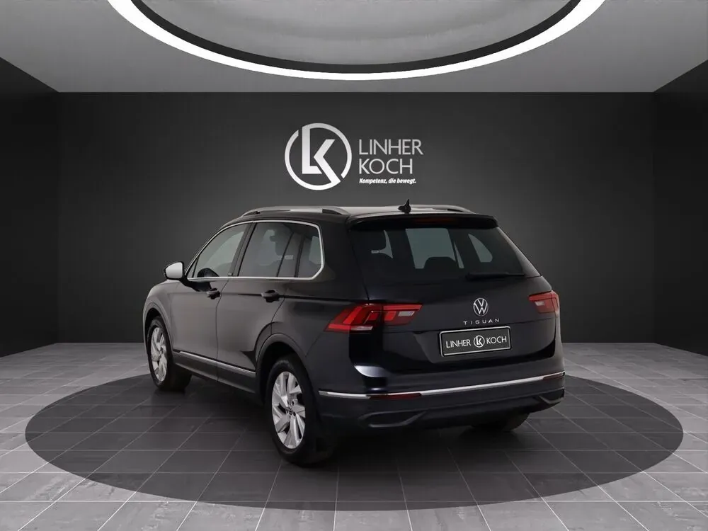 Volkswagen Tiguan 2023 photo 3