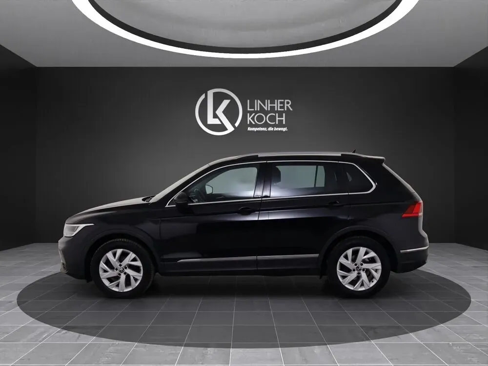 Volkswagen Tiguan 2023 photo 2