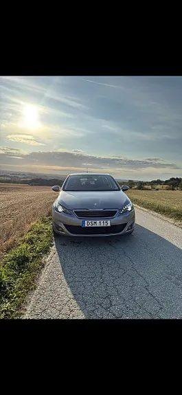 Peugeot 308 2014 photo 2