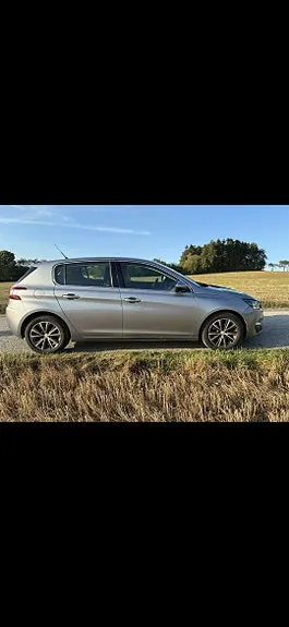 Peugeot 308 2014 photo 3