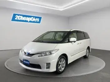Toyota Estima 2012 photo 2