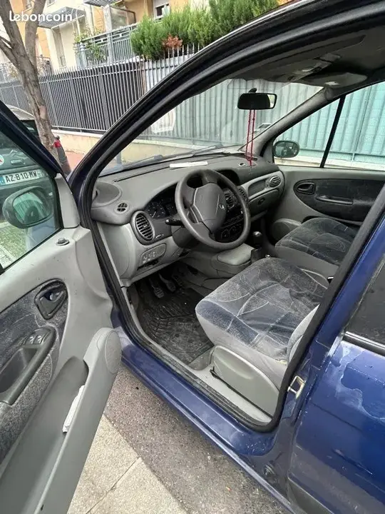 Renault Scenic 2001 photo 3