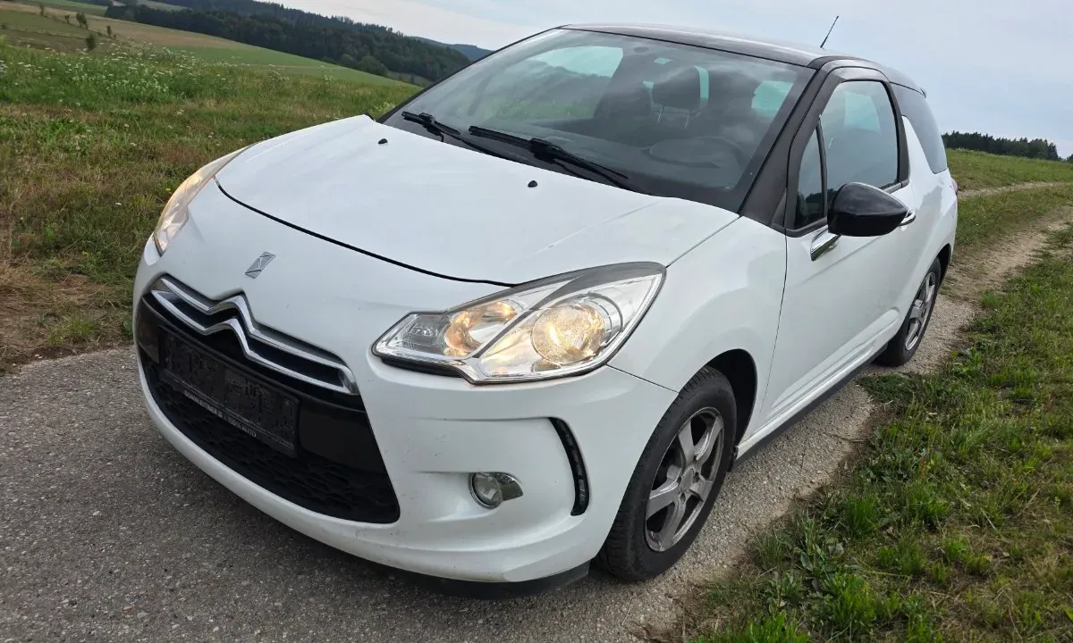 Citroen Ds3 2010 photo 2