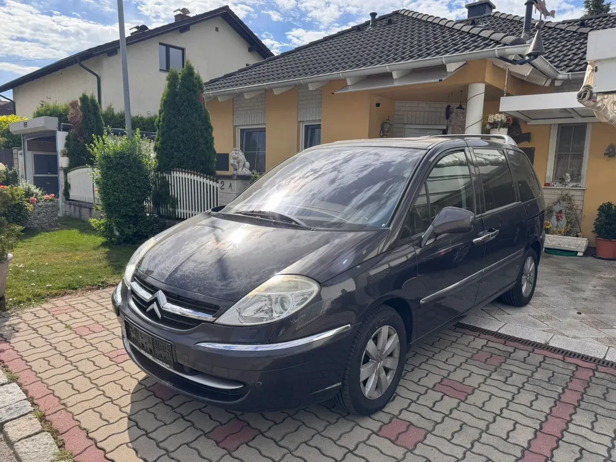Citroen C8