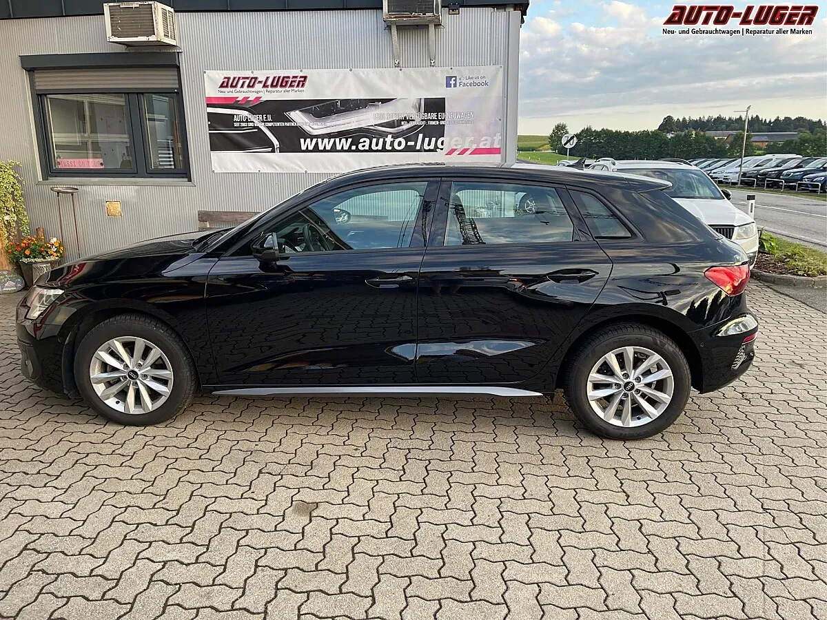 Audi A3 2022 photo 2