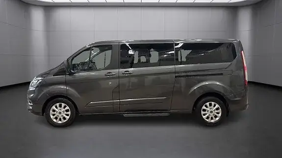 Ford Custom Tourneo 2019 photo 2