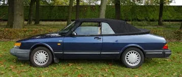 Saab 900