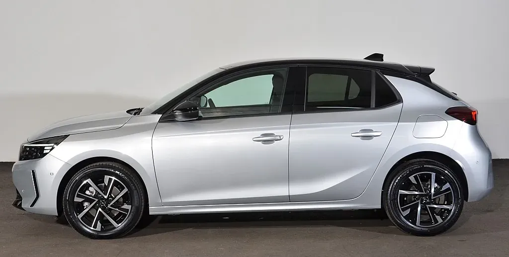 Opel Corsa 2024 photo 3