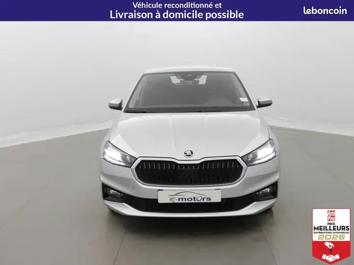 Skoda Fabia 2023 photo 2