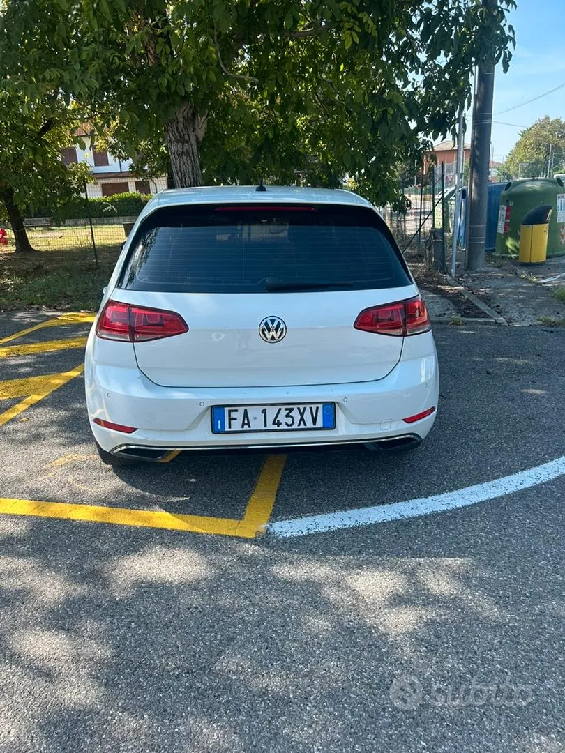 Volkswagen Golf 2015 photo 3