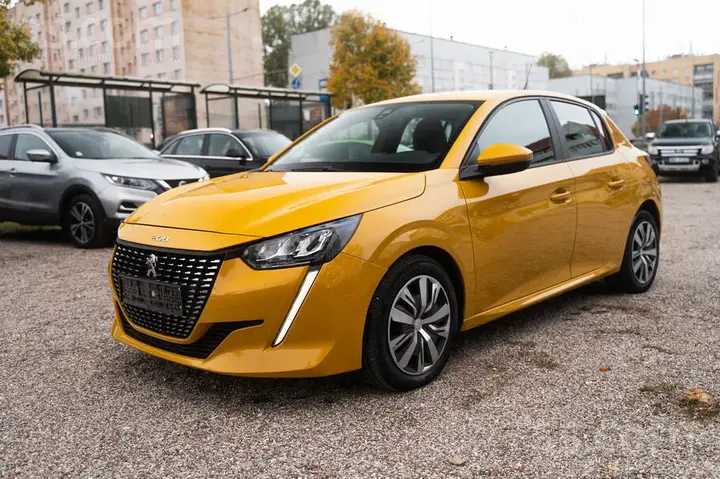 Peugeot 208