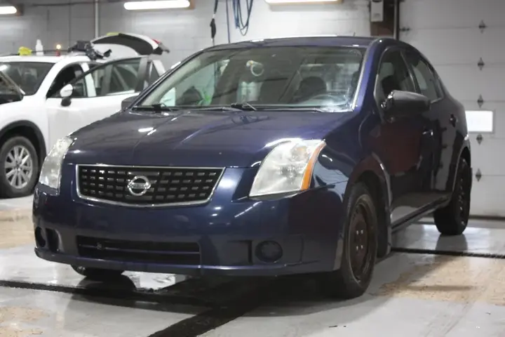 Nissan Sentra 2009 photo 2