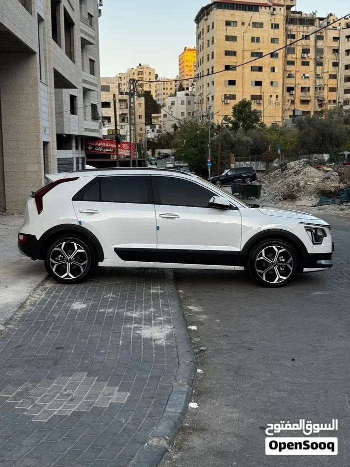 Kia Niro 2025 photo 2