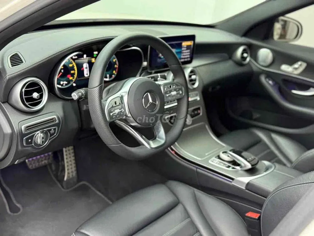 Mercedes-Benz C-Class 2020 photo 4