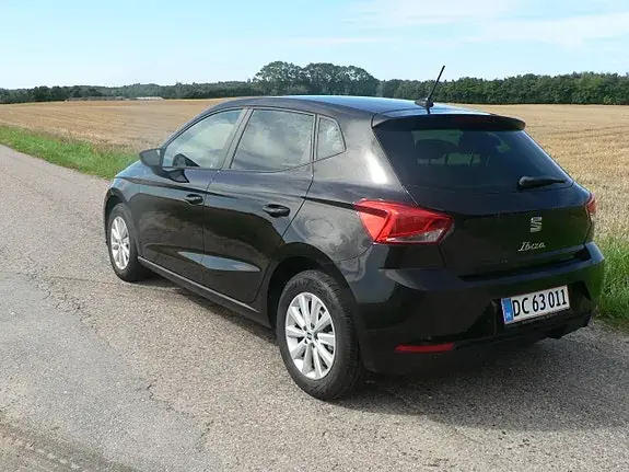 Seat Ibiza 2022 photo 4