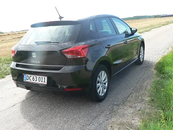 Seat Ibiza 2022 photo 3