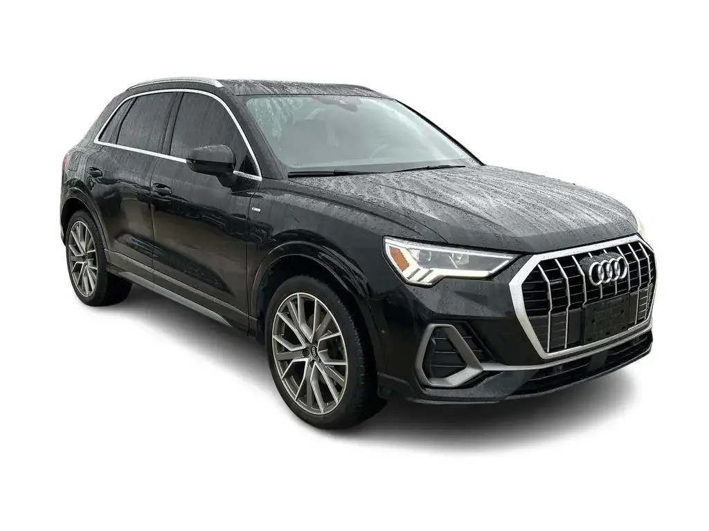 Audi Q3 2019 photo 2