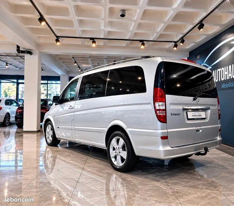 Mercedes-Benz Viano