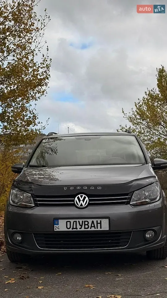 Volkswagen Touran 2015 photo 3