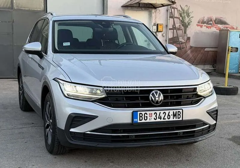 Volkswagen Tiguan 2022 photo 2