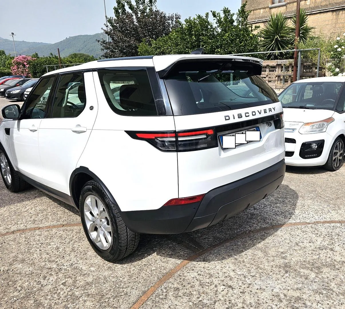 Land Rover Discovery 2019 photo 5