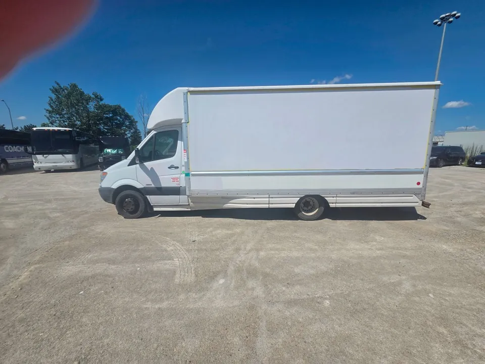 Mercedes-Benz Sprinter 2013 photo 3