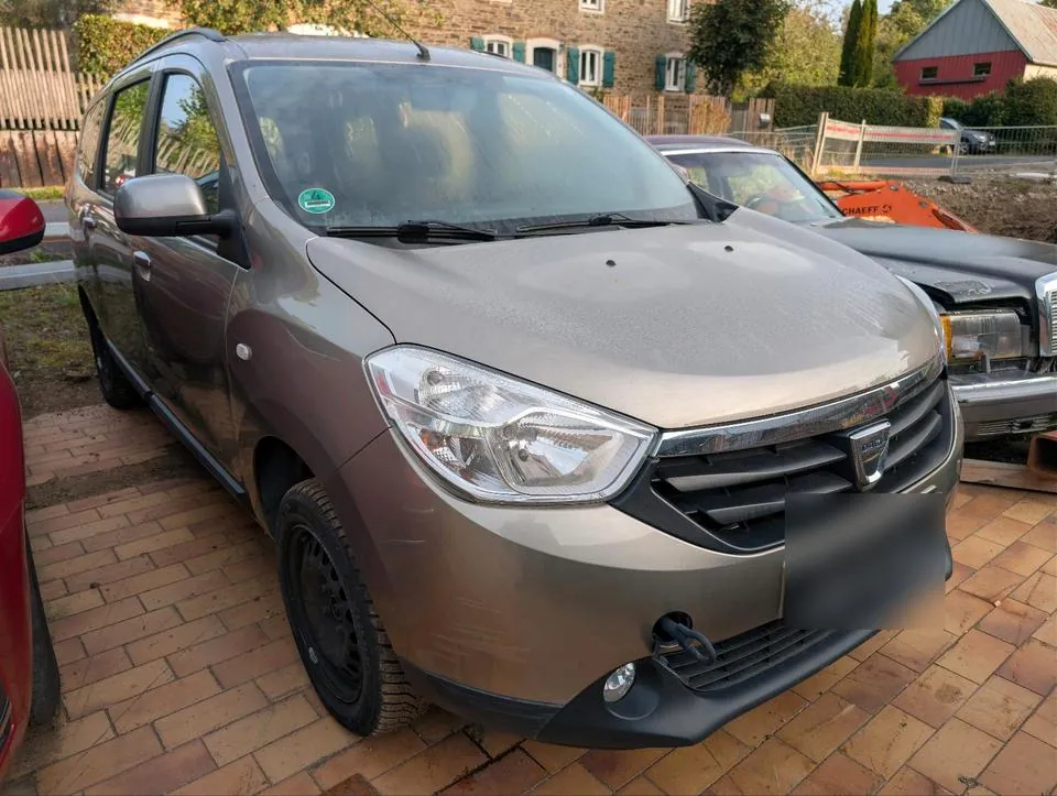 Dacia Lodgy