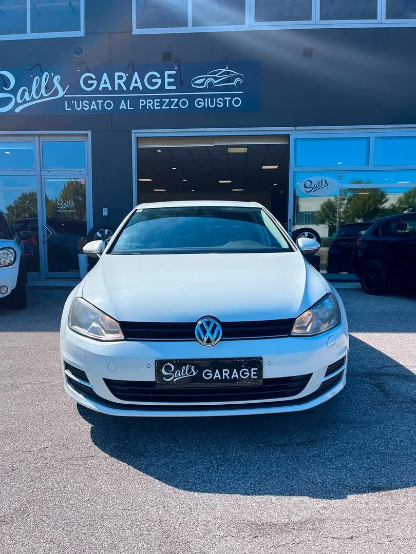 Volkswagen Golf 2013 photo 2