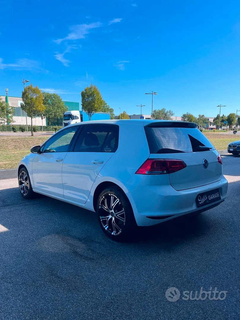 Volkswagen Golf 2013 photo 5