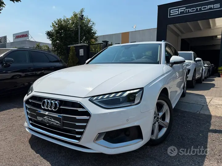 Audi A4 Avant 2024 photo 2