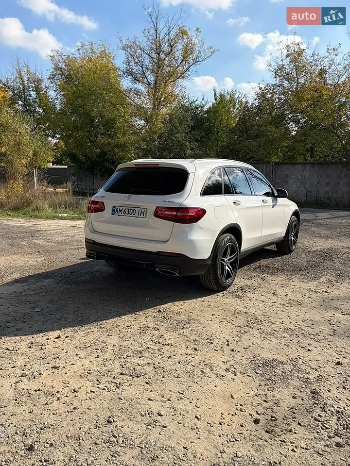 Mercedes-Benz Glc-Class 2017 photo 4