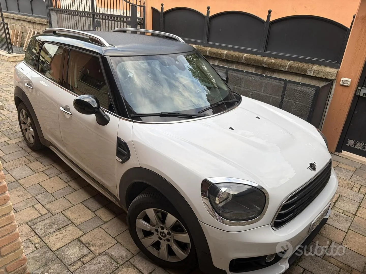 Mini Mini Countryman 2019 photo 2