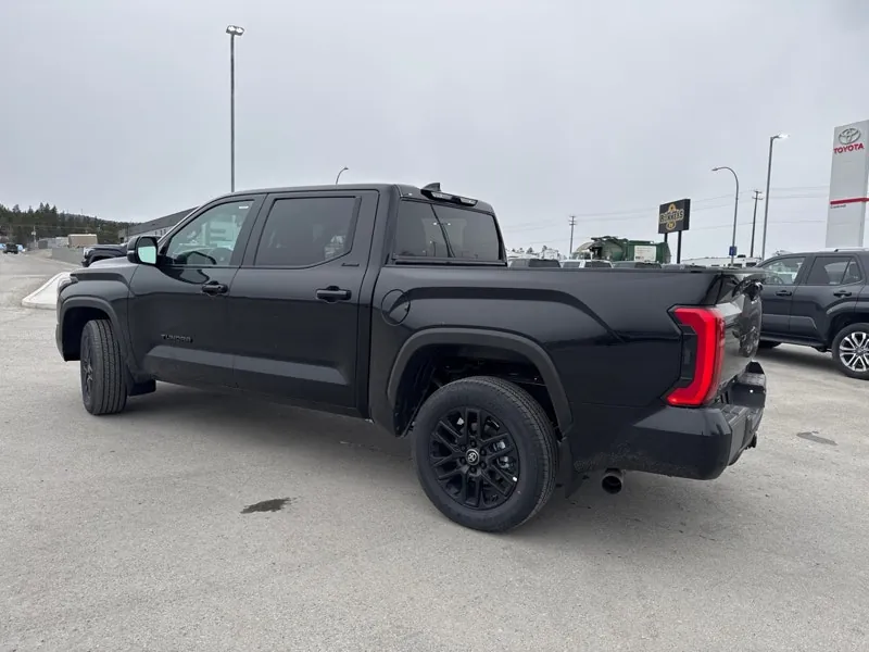 Toyota Tundra 2026 photo 3