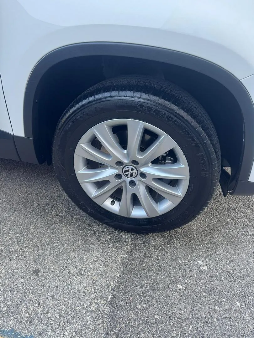 Volkswagen Tiguan 2010 photo 5