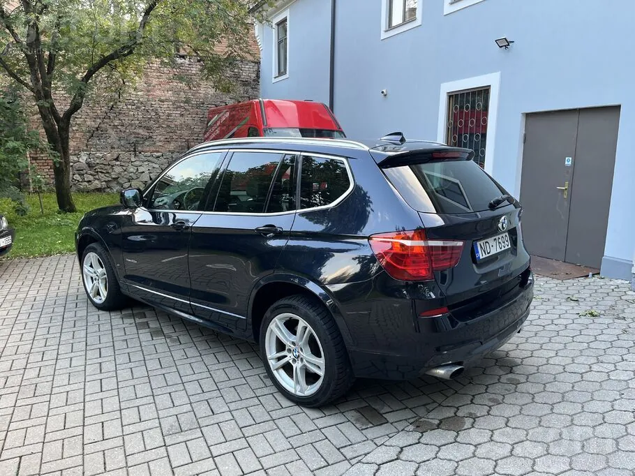 BMW X3 2013 photo 2