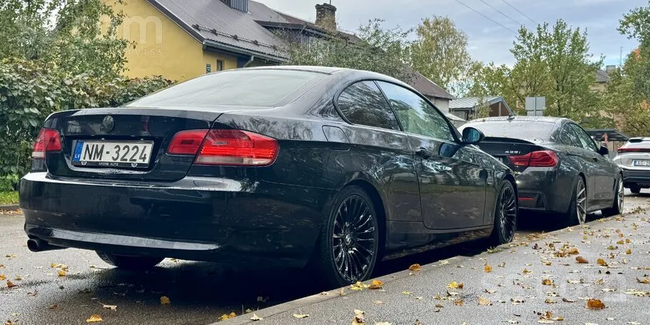 BMW 320D 2008 photo 4